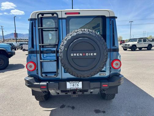 Shale Blue Metallic 2026 INEOS Grenadier Base