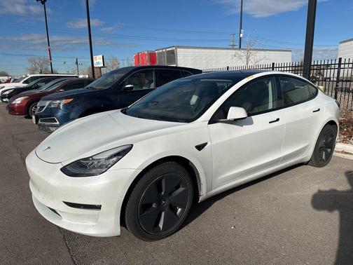 2022 Tesla Model 3 Long Range