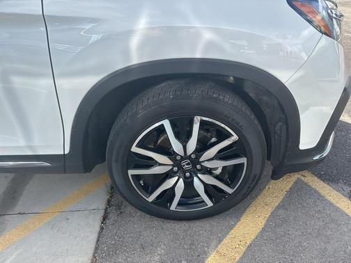2022 Honda Pilot AWD Elite