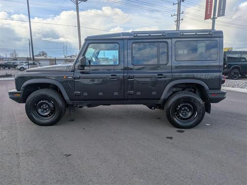 2024 INEOS Grenadier AWD