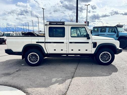 2025 INEOS Grenadier Quartermaster Fieldmaster Edition