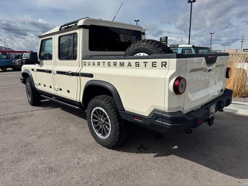 2025 INEOS Grenadier Quartermaster Fieldmaster Edition