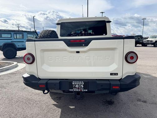 2025 INEOS Grenadier Quartermaster Fieldmaster Edition