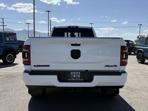 2022 RAM 3500 Laramie Crew Cab 4x4 8' Box