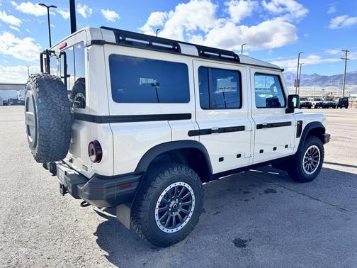 2025 INEOS Grenadier Fieldmaster