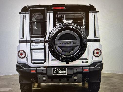 2024 INEOS Grenadier AWD