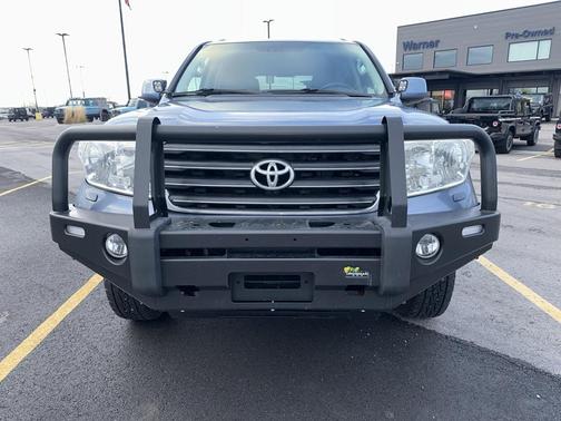 2011 Toyota Land Cruiser Base