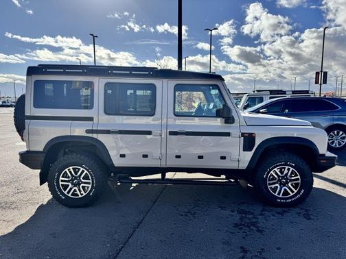 2025 INEOS Grenadier AWD