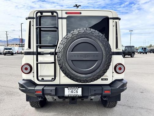 2025 INEOS Grenadier Fieldmaster