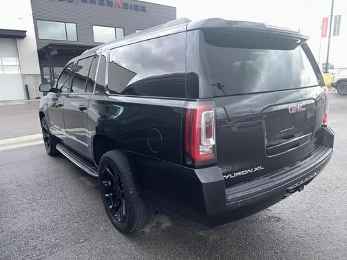 2020 GMC Yukon XL SLT