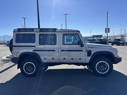 2025 INEOS Grenadier Fieldmaster