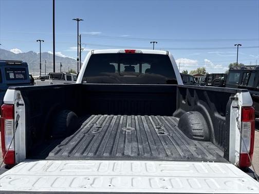 2017 Ford F-350 Lariat