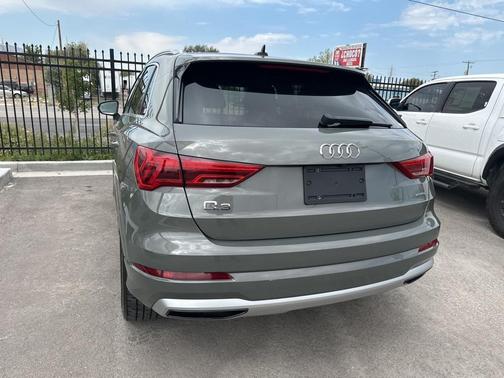 2021 Audi Q3 40 Premium