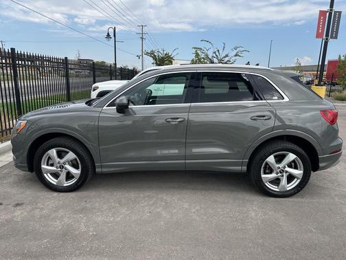 2021 Audi Q3 40 Premium