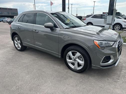 2021 Audi Q3 40 Premium