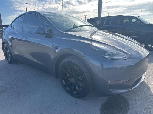 2022 Tesla Model Y Performance Dual Motor All-Wheel Drive