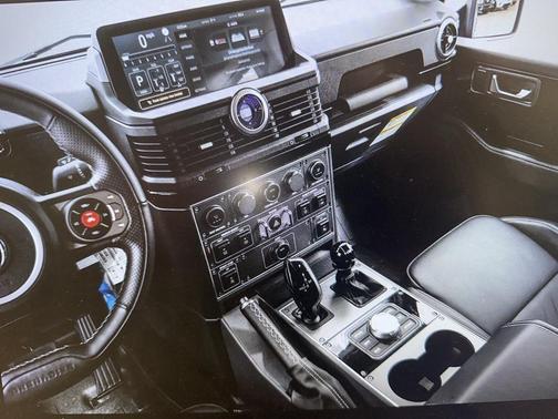 2024 INEOS Grenadier AWD