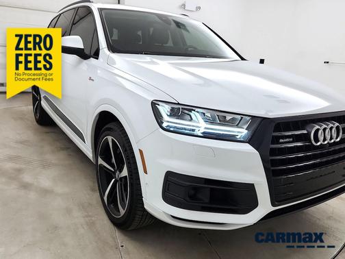 White 2019 Audi Q7 Prestige
