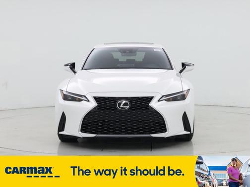 2024 Lexus IS 300