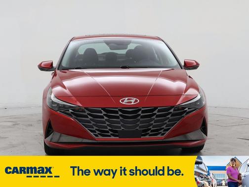 2022 Hyundai ELANTRA Limited