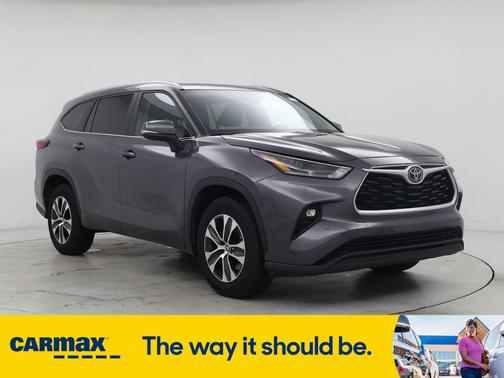 2023 Toyota Highlander Hybrid XLE