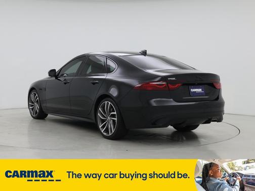 2024 Jaguar XF R-Dynamic SE