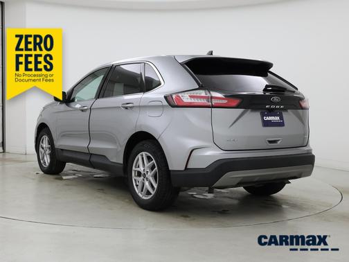 Silver 2023 Ford Edge SEL