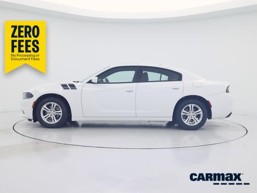 White 2022 Dodge Charger SXT