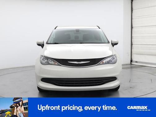 2017 Chrysler Pacifica Touring Plus