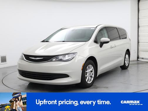 2017 Chrysler Pacifica Touring Plus