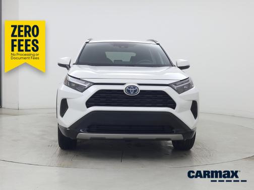 White 2024 Toyota RAV4 Hybrid SE
