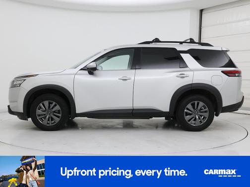 Silver 2024 Nissan Pathfinder SV