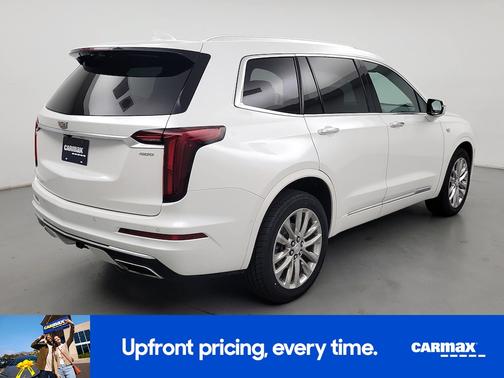 2022 Cadillac XT6 Premium Luxury