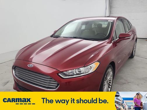2014 Ford Fusion Hybrid SE
