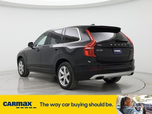 2020 Volvo XC90 T6 Momentum