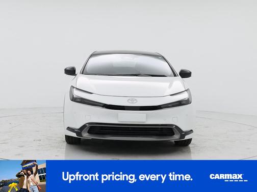 White 2023 Toyota Prius XLE