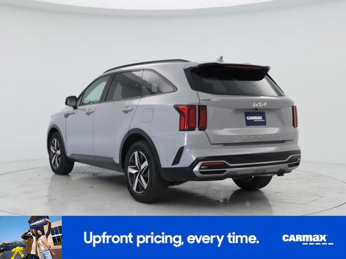 Gray 2022 Kia Sorento EX