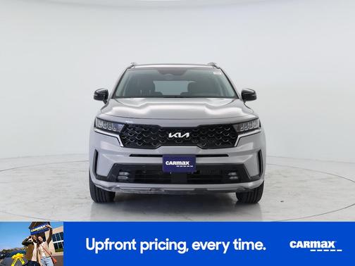 Gray 2022 Kia Sorento EX