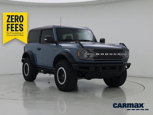 Blue 2023 Ford Bronco Badlands