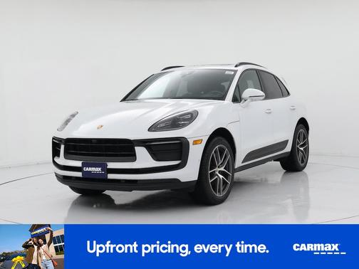 White 2022 Porsche Macan