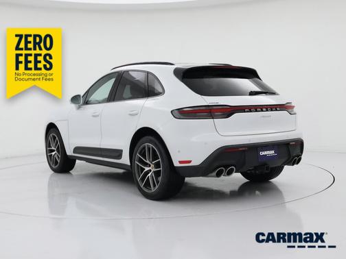 White 2022 Porsche Macan