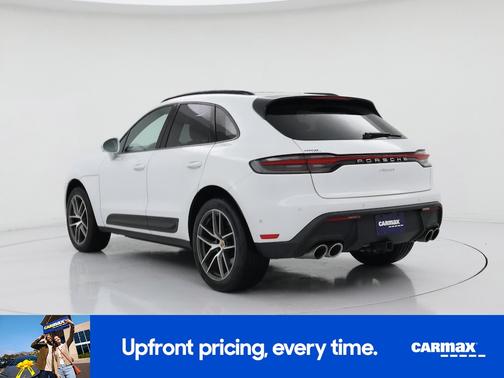 White 2022 Porsche Macan