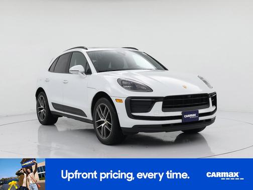 White 2022 Porsche Macan