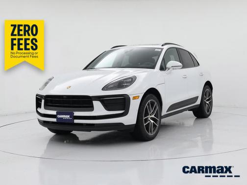 White 2022 Porsche Macan