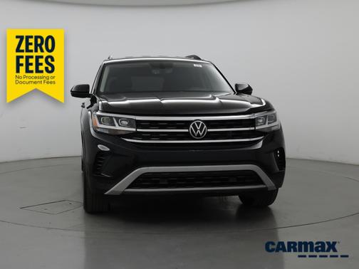 Black 2022 Volkswagen Atlas SE w/Tech