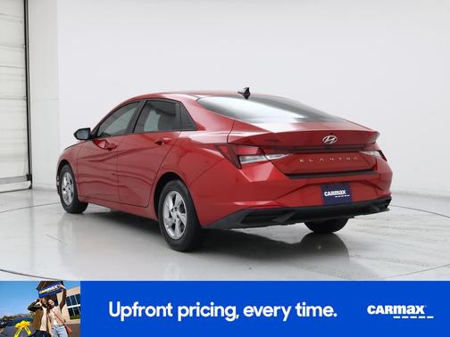2021 Hyundai ELANTRA SE
