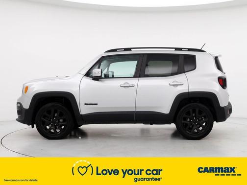 Photo 3 of 26 of 2017 Jeep Renegade Altitude
