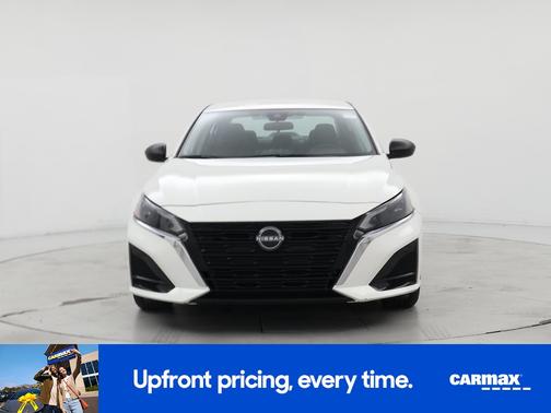 2024 Nissan Altima SV