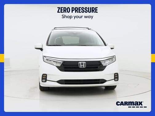 White 2022 Honda Odyssey Elite