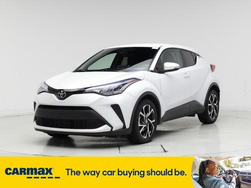 2022 Toyota C-HR XLE